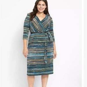 NEW Plus Size Lane Bryant Blue and Black Wrap Dress with Tie Front